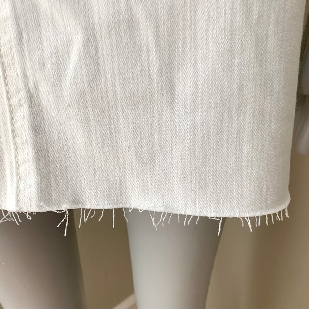 JUST BLACK White Denim Stretch Cotton Raw Hem Skirt Style # CD132K Size Small - Picture 8 of 16